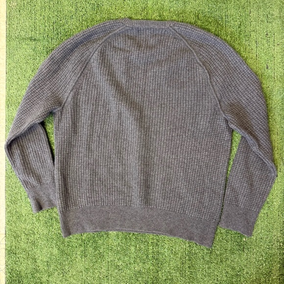 Banana Republic Filpucci Italian Yarn Gray Knit Grid Sweater, Size XL - Picture 2 of 10